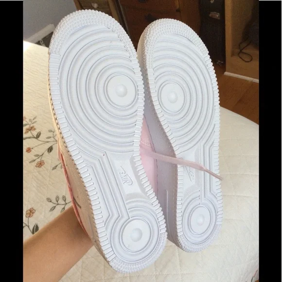 Nike Air Force 1 shoes - Picture 4 of 8